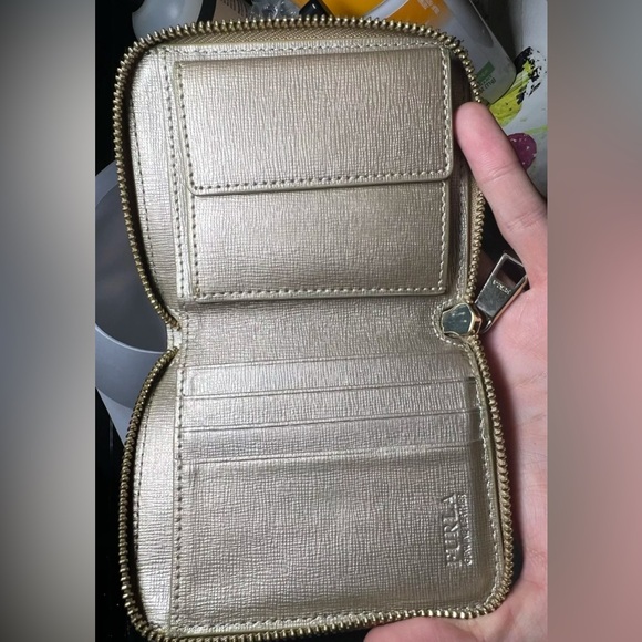 FURLA WALLET EUC BEIGE LEATHER - Picture 5 of 7